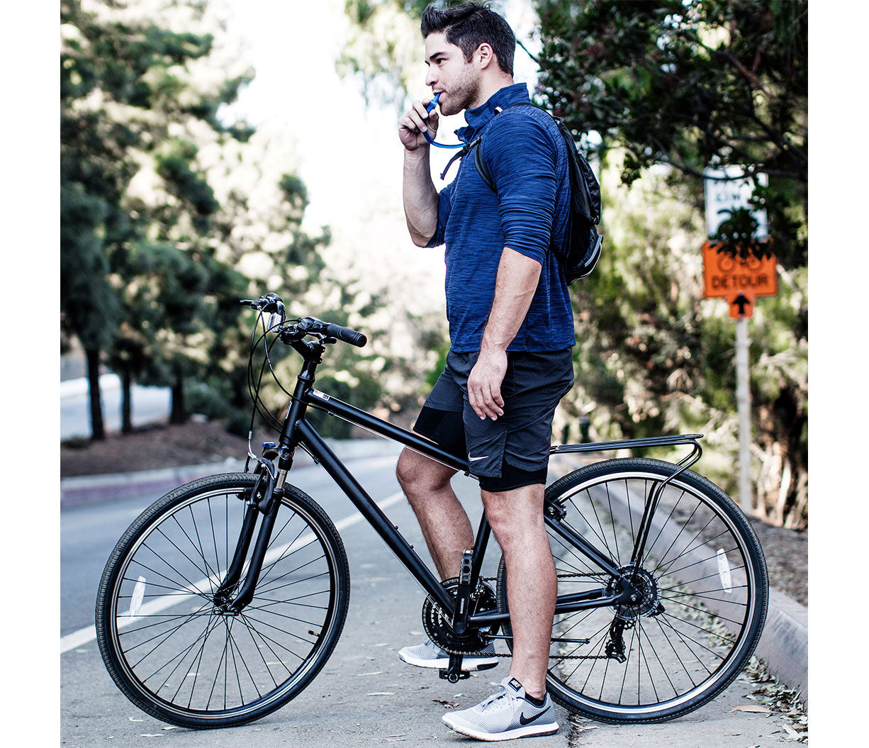 sixthreezero Pave n' Trail Men's 21 Speed Hybrid Bike